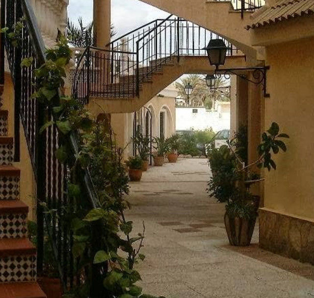 Shoal Apartamentos Orihuela Bagian luar foto